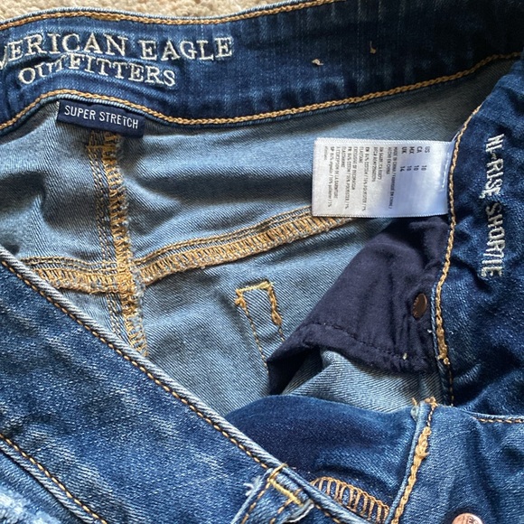 AE Patchwork Distressed Denim Shorts - Picture 4 of 5